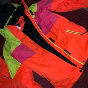 Girls Pulse matching ski jacket and snow pants